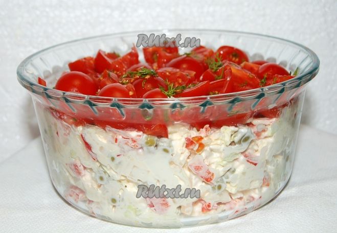 Як приготувати листковий салат з грибами & quot; Червона Шапочка & quot ;?