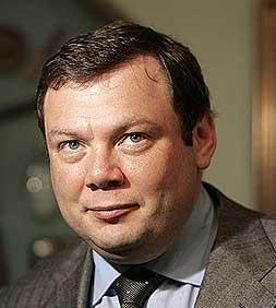 Який бізнес у Михайла Фрідмана?