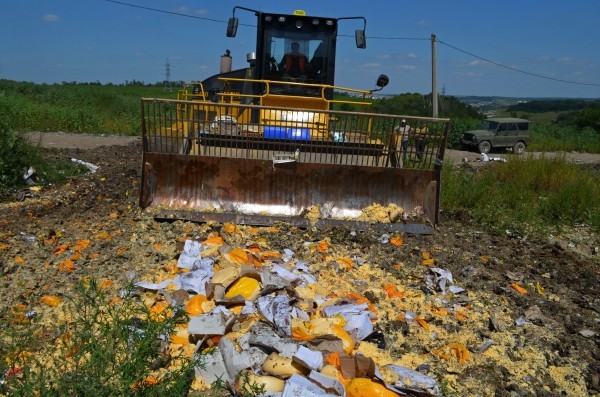 У Франції прострочену їжу віддають незаможним. Ваше ставлення? У Франції прострочену їжу віддають незаможним. Ваше ставлення?
