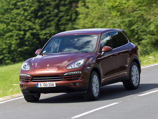 Який porsche cayenne красивіше, на ваш погляд (див-нижче)? Який porsche cayenne красивіше, на ваш погляд (див-нижче)?