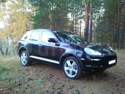 Який porsche cayenne красивіше, на ваш погляд (див-нижче)? Який porsche cayenne красивіше, на ваш погляд (див-нижче)?