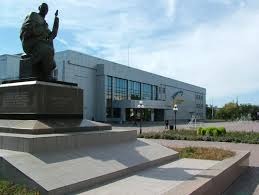 Скільки саме російських драматичних театрів є в Казахстані?