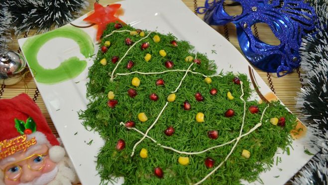 Їстівна ялинка: топ-5 різних способів зробити ялинку? Які взяти продукти?