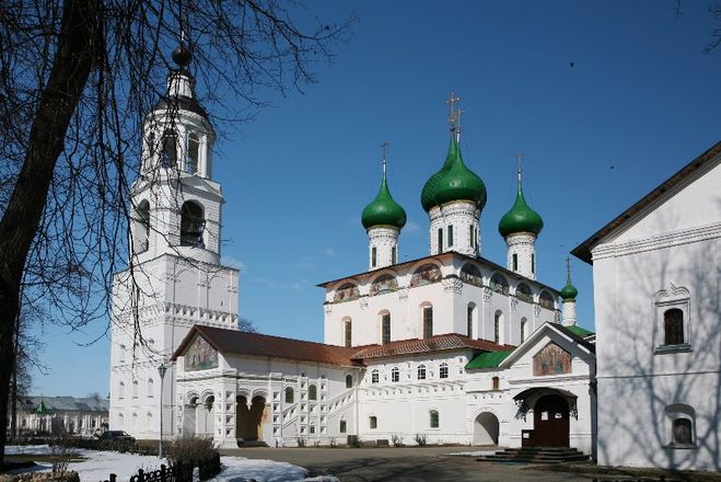 Які пам'ятки відвідати в Ярославлі?
